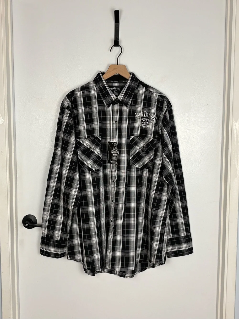 BOOT BARN BARELY WALKER JACK DANIEL'S PLAID PRINT LONG SLEEVE SNAP WESTERN SHIRT